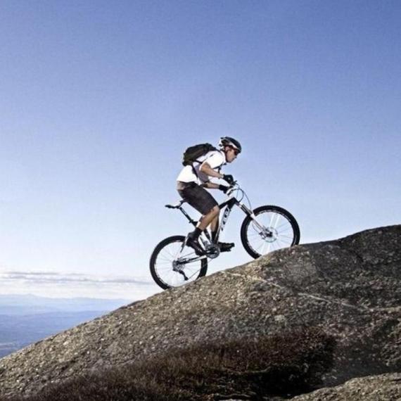Beat the Heat: Smart Tips for Cycling in Hot Weather